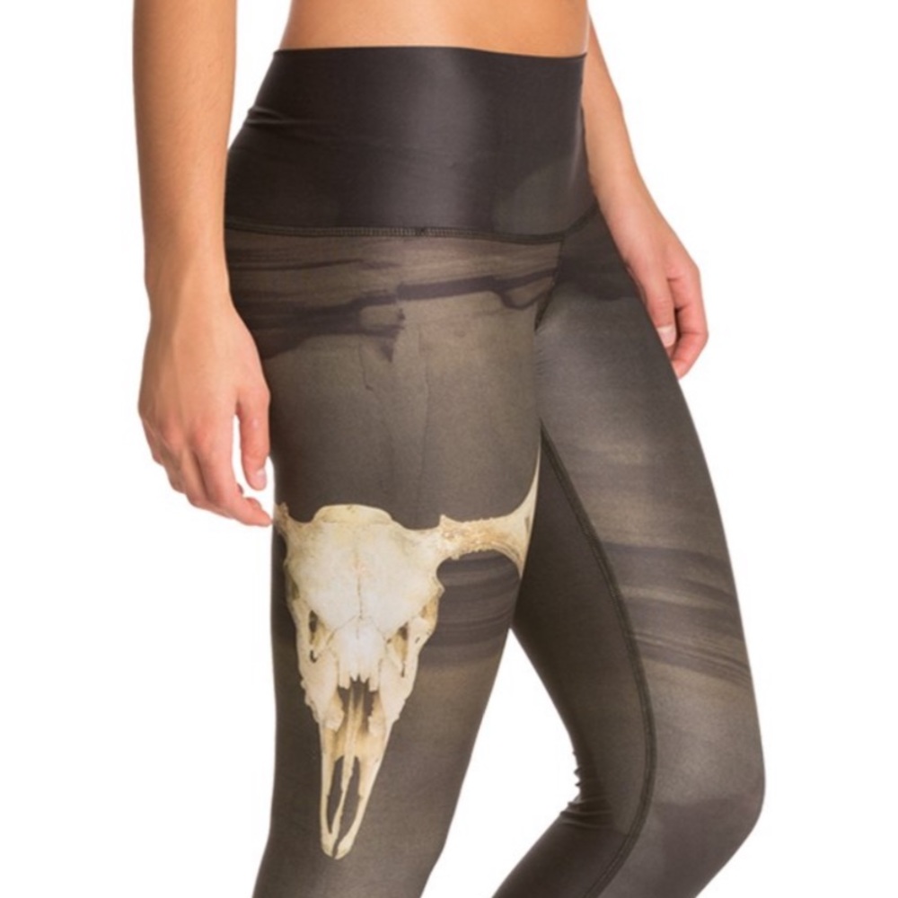 Teeki ladies tights in deer medicine
